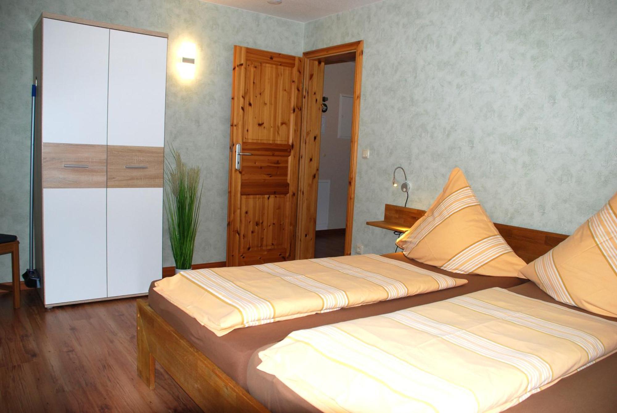 Fh Am Osterbrunnen Hotel Hinterhermsdorf Bagian luar foto